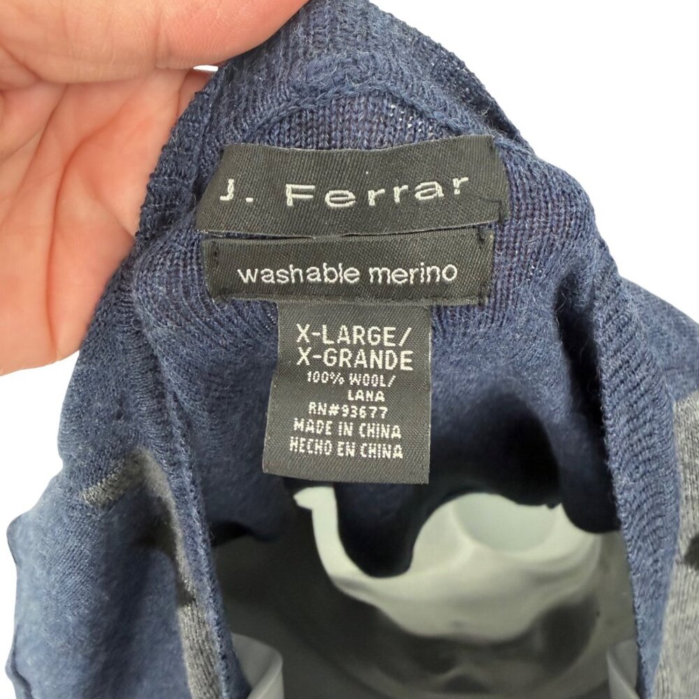 J. FERRAR WASHABLE MERINO WOOL BLUE GRAY BLACK ARGYLE V-NECK SWEATER - XL - Picture 4 of 5